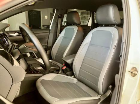 VOLKSWAGEN Nivus 1.0 4P FLEX 200 TSI HIGHLINE TURBO AUTOM�TICO, Foto 13