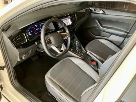 VOLKSWAGEN Nivus 1.0 4P FLEX 200 TSI HIGHLINE TURBO AUTOM�TICO, Foto 16