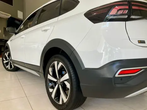 VOLKSWAGEN Nivus 1.0 4P FLEX 200 TSI HIGHLINE TURBO AUTOM�TICO, Foto 36