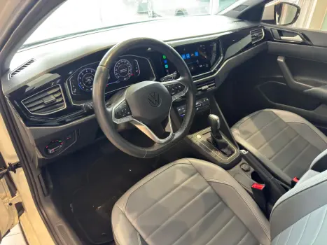 VOLKSWAGEN Nivus 1.0 4P FLEX 200 TSI HIGHLINE TURBO AUTOM�TICO, Foto 4