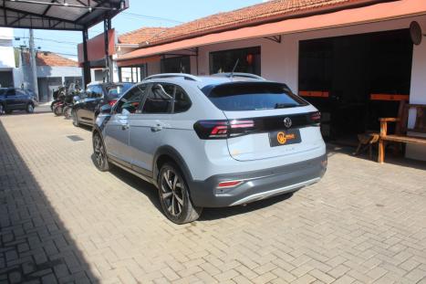 VOLKSWAGEN Nivus 1.0 4P FLEX 200 TSI HIGHLINE TURBO AUTOM�TICO, Foto 4