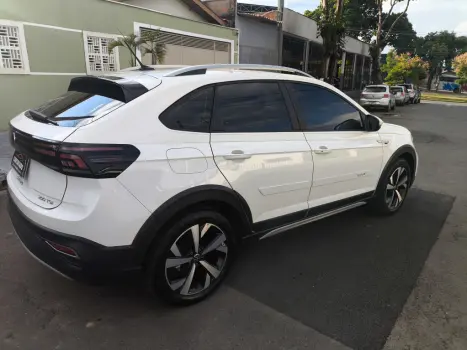 VOLKSWAGEN Nivus 1.0 4P FLEX 200 TSI HIGHLINE TURBO AUTOM�TICO, Foto 8