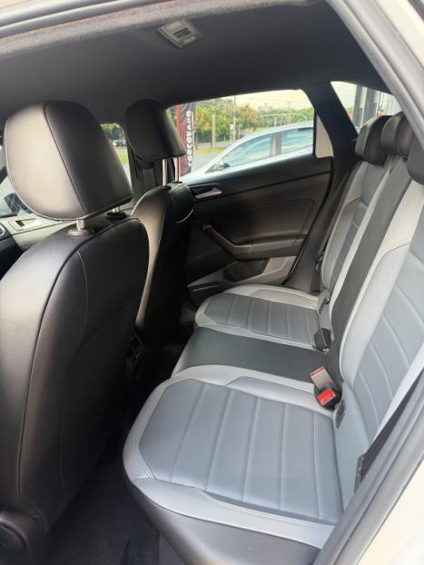 VOLKSWAGEN Nivus 1.0 4P FLEX 200 TSI HIGHLINE TURBO AUTOM�TICO, Foto 16