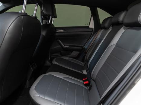 VOLKSWAGEN Nivus 1.0 4P FLEX 200 TSI HIGHLINE TURBO AUTOM�TICO, Foto 22