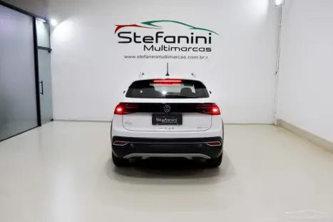 VOLKSWAGEN Nivus 1.0 4P FLEX 200 TSI HIGHLINE TURBO AUTOM�TICO, Foto 12