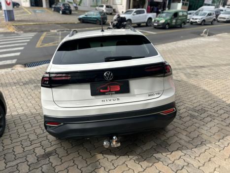 VOLKSWAGEN Nivus 1.0 4P FLEX 200 TSI COMFORTLINE TURBO AUTOM�TICO, Foto 4