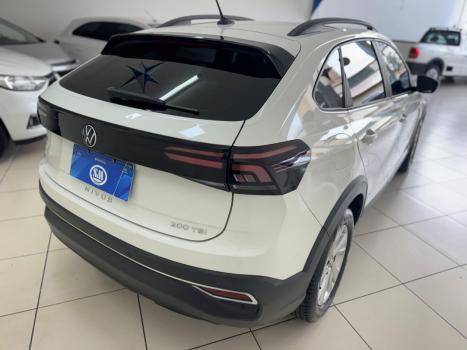 VOLKSWAGEN Nivus 1.0 4P FLEX 200 TSI COMFORTLINE TURBO AUTOM�TICO, Foto 5