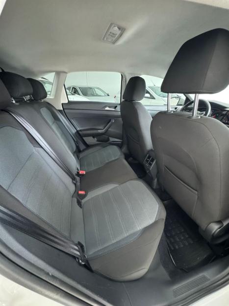 VOLKSWAGEN Nivus 1.0 4P FLEX 200 TSI COMFORTLINE TURBO AUTOM�TICO, Foto 12