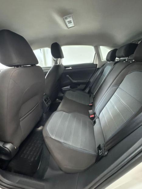 VOLKSWAGEN Nivus 1.0 4P FLEX 200 TSI COMFORTLINE TURBO AUTOM�TICO, Foto 13