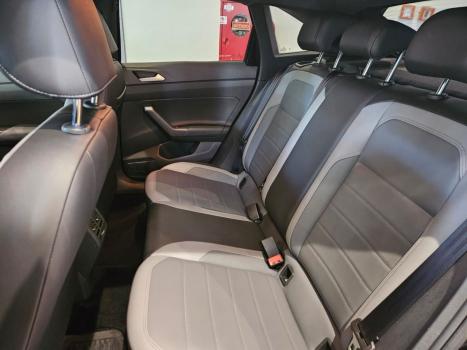 VOLKSWAGEN Nivus 1.0 4P FLEX 200 TSI HIGHLINE TURBO AUTOM�TICO, Foto 6