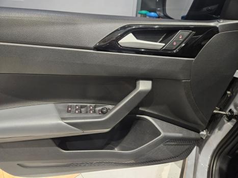 VOLKSWAGEN Nivus 1.0 4P FLEX 200 TSI HIGHLINE TURBO AUTOM�TICO, Foto 7
