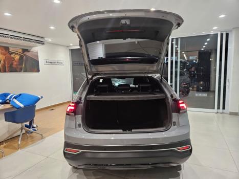 VOLKSWAGEN Nivus 1.0 4P FLEX 200 TSI HIGHLINE TURBO AUTOM�TICO, Foto 12