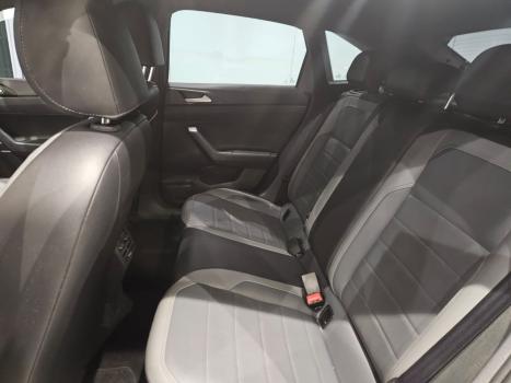 VOLKSWAGEN Nivus 1.0 4P FLEX 200 TSI HIGHLINE TURBO AUTOM�TICO, Foto 6