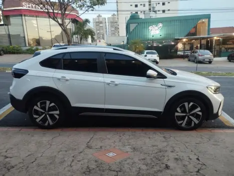 VOLKSWAGEN Nivus 1.0 4P FLEX 200 TSI HIGHLINE TURBO AUTOM�TICO, Foto 2