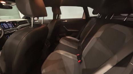 VOLKSWAGEN Nivus 1.0 4P FLEX 200 TSI HIGHLINE TURBO AUTOM�TICO, Foto 6