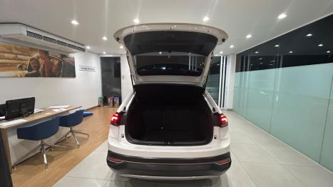 VOLKSWAGEN Nivus 1.0 4P FLEX 200 TSI HIGHLINE TURBO AUTOM�TICO, Foto 12