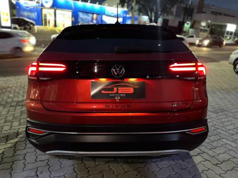 VOLKSWAGEN Nivus 1.0 4P FLEX 200 TSI HIGHLINE TURBO AUTOM�TICO, Foto 5