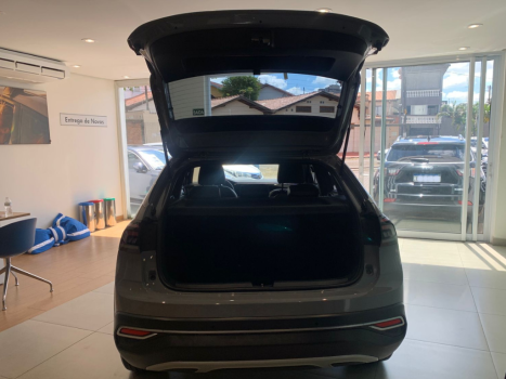 VOLKSWAGEN Nivus 1.0 4P FLEX 200 TSI HIGHLINE TURBO AUTOM�TICO, Foto 11