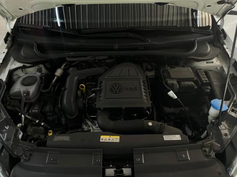 VOLKSWAGEN Nivus 1.0 4P FLEX 200 TSI HIGHLINE TURBO AUTOM�TICO, Foto 13