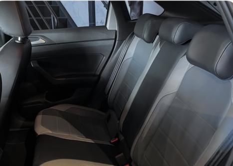 VOLKSWAGEN Nivus 1.0 4P FLEX 200 TSI HIGHLINE TURBO AUTOMÁTICO, Foto 8