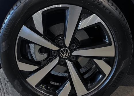 VOLKSWAGEN Nivus 1.0 4P FLEX 200 TSI HIGHLINE TURBO AUTOMÁTICO, Foto 9