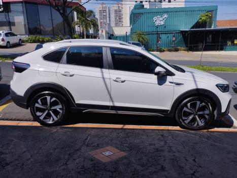VOLKSWAGEN Nivus 1.0 4P FLEX 200 TSI HIGHLINE TURBO AUTOMÁTICO, Foto 2