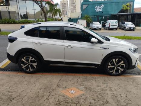 VOLKSWAGEN Nivus 1.0 4P FLEX 200 TSI HIGHLINE TURBO AUTOMÁTICO, Foto 2