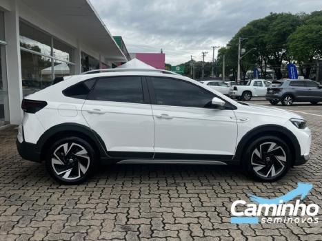 VOLKSWAGEN Nivus 1.0 4P FLEX 200 TSI HIGHLINE TURBO AUTOMÁTICO, Foto 4