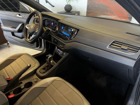 VOLKSWAGEN Nivus 1.0 4P FLEX 200 TSI HIGHLINE TURBO AUTOMÁTICO, Foto 8
