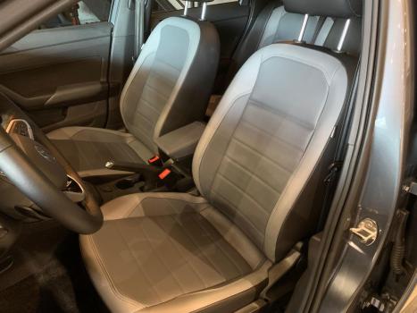 VOLKSWAGEN Nivus 1.0 4P FLEX 200 TSI HIGHLINE TURBO AUTOMÁTICO, Foto 13