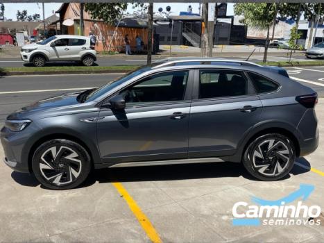 VOLKSWAGEN Nivus 1.0 4P FLEX 200 TSI HIGHLINE TURBO AUTOMÁTICO, Foto 8
