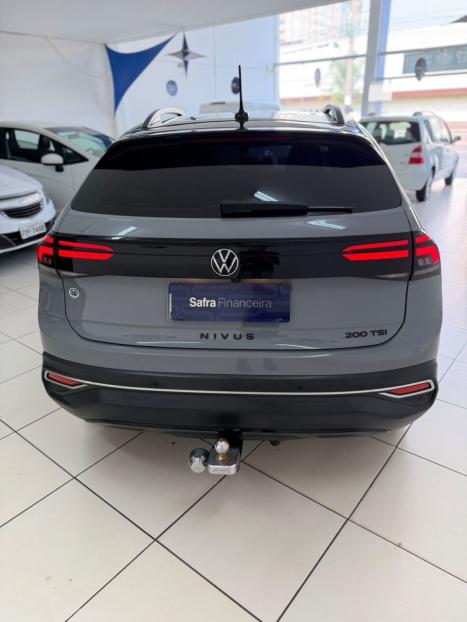 VOLKSWAGEN Nivus 1.0 4P FLEX 200 TSI HIGHLINE TURBO AUTOMÁTICO, Foto 4
