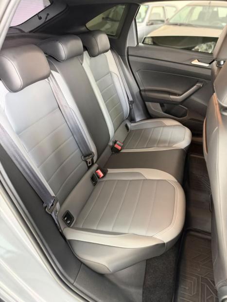 VOLKSWAGEN Nivus 1.0 4P FLEX 200 TSI HIGHLINE TURBO AUTOMÁTICO, Foto 11