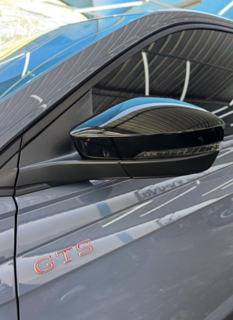 VOLKSWAGEN Nivus 1.4 250 TSI TOTAL FLEX GTS AUTOM�TICO, Foto 15