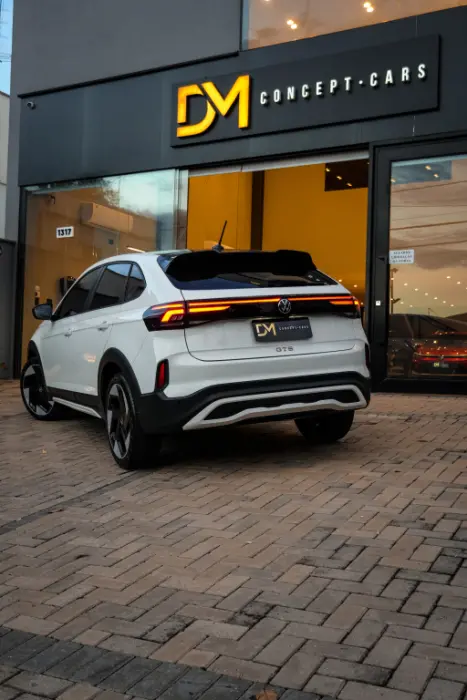 VOLKSWAGEN Nivus 1.4 250 TSI TOTAL FLEX GTS AUTOM�TICO, Foto 7