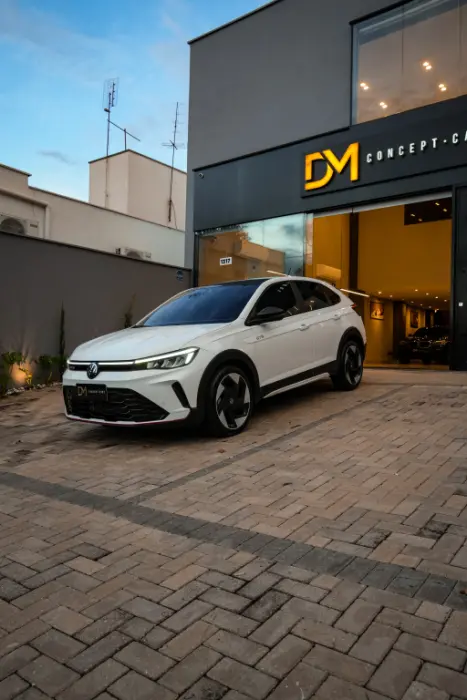 VOLKSWAGEN Nivus 1.4 250 TSI TOTAL FLEX GTS AUTOM�TICO, Foto 13