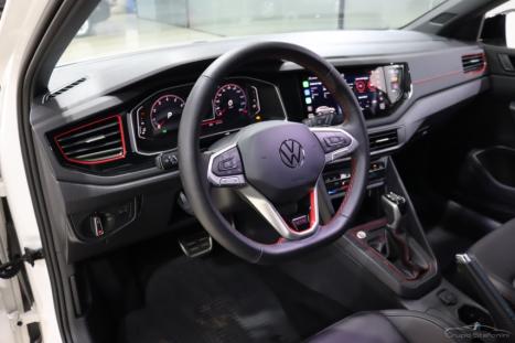 VOLKSWAGEN Nivus 1.4 250 TSI TOTAL FLEX GTS AUTOM�TICO, Foto 4