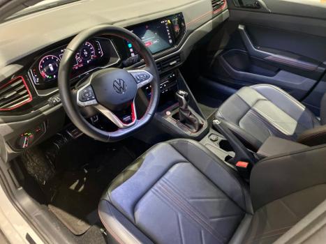 VOLKSWAGEN Nivus 1.4 250 TSI TOTAL FLEX GTS AUTOM�TICO, Foto 4