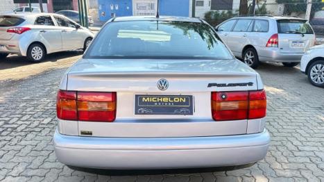 VOLKSWAGEN Passat 2.0 4P GL, Foto 5