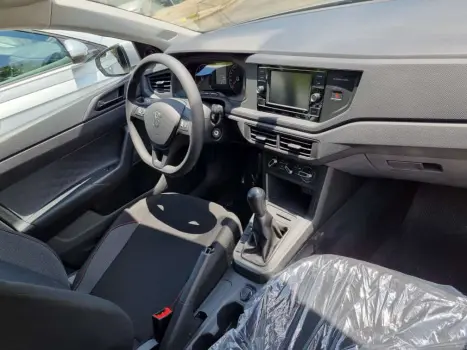 VOLKSWAGEN Polo Hatch 1.0 12V 4P MPI TRACK 1st EDITION, Foto 6