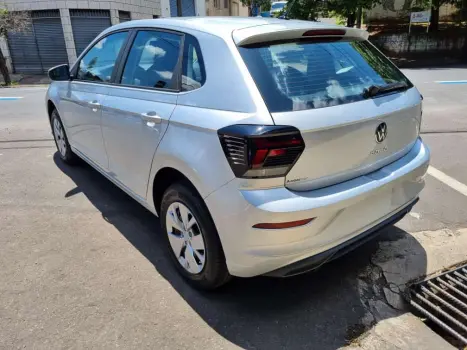 VOLKSWAGEN Polo Hatch 1.0 12V 4P MPI TRACK 1st EDITION, Foto 4