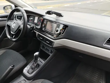 VOLKSWAGEN Polo Hatch 1.0 12V 4P 200 TSI  COMFORTLINE AUTOMÁTICO, Foto 10 VOLKSWAGEN Polo Hatch 1.0 12V 4P 200 TSI  COMFORTLINE AUTOMÁTICO, Foto 10