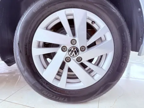 VOLKSWAGEN Polo Hatch 1.0 4P 170 TSI COMFORTLINE AUTOMTICO, Foto 13