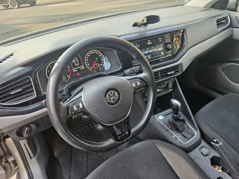 VOLKSWAGEN Polo Hatch 1.0 12V 4P 200 TSI  COMFORTLINE AUTOMTICO, Foto 4