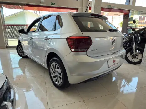 VOLKSWAGEN Polo Hatch 1.0 12V 4P MPI FLEX, Foto 4