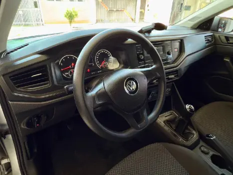 VOLKSWAGEN Polo Hatch 1.0 12V 4P MPI FLEX, Foto 9