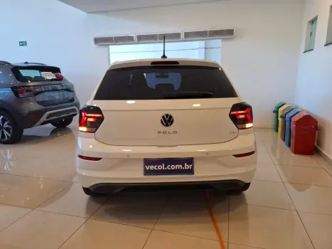 VOLKSWAGEN Polo Hatch 1.0 4P 170 TSI HIGHLINE AUTOM�TICO, Foto 10