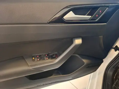 VOLKSWAGEN Polo Hatch 1.0 4P 170 TSI HIGHLINE AUTOM�TICO, Foto 7