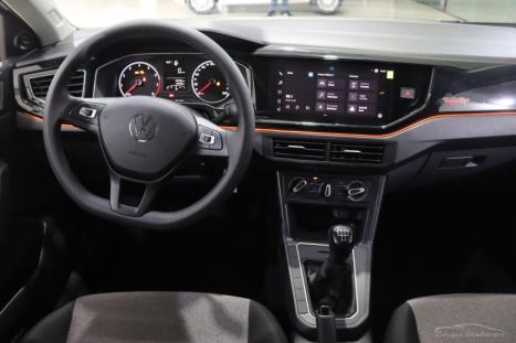 VOLKSWAGEN Polo Hatch 1.0 4P MPI TRACK ROCK IN ROCK, Foto 5