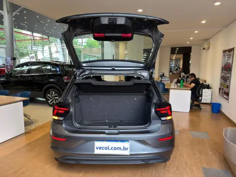 VOLKSWAGEN Polo Hatch 1.0 4P 170 TSI COMFORTLINE AUTOM�TICO, Foto 11